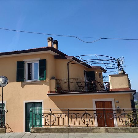 Camera Tra Le Cinque Terre, Camogli E Portofino. Vista Valle E Scorcio Mare All'Orizzonte Castiglione Chiavarese Exterior foto
