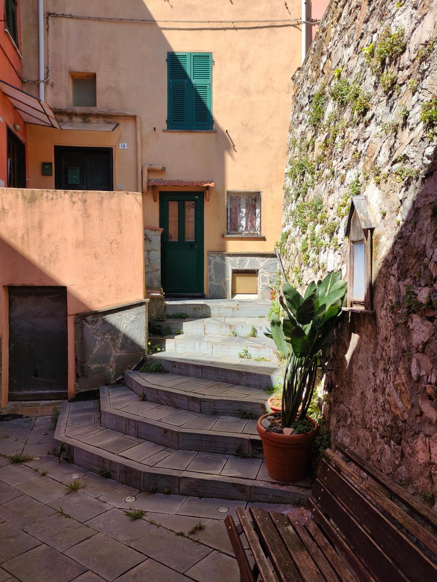 Camera Tra Le Cinque Terre, Camogli E Portofino. Vista Valle E Scorcio Mare All'Orizzonte Castiglione Chiavarese Exterior foto